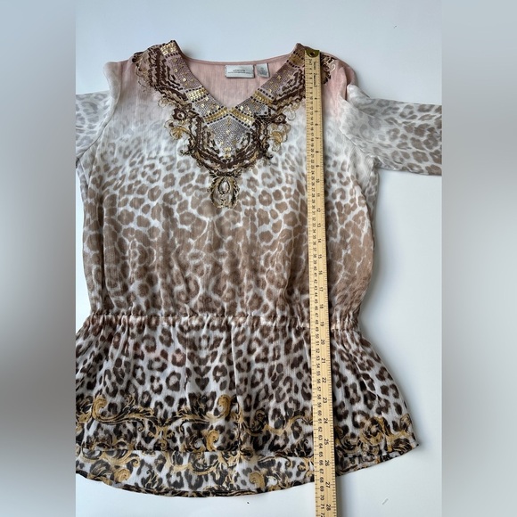 Chico’s Thirty Years Semi Sheer Animal Print Sequin Cinched Blouse Size 0 (US S) - Picture 5 of 8